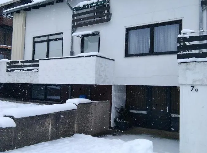 Potthoff 2 -hund Willkommen- アパート アルテンアウ